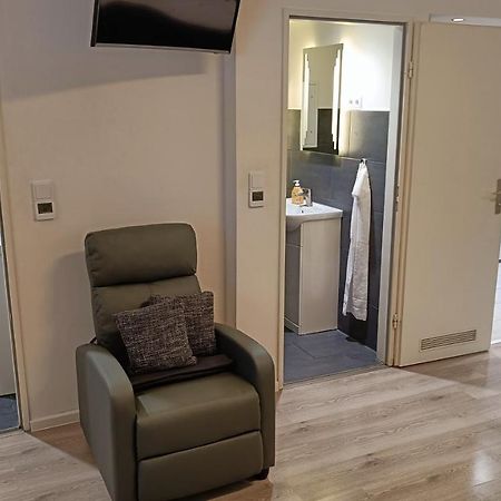 City-Apartment Spreeufer Im Herzen Berlins Exterior photo